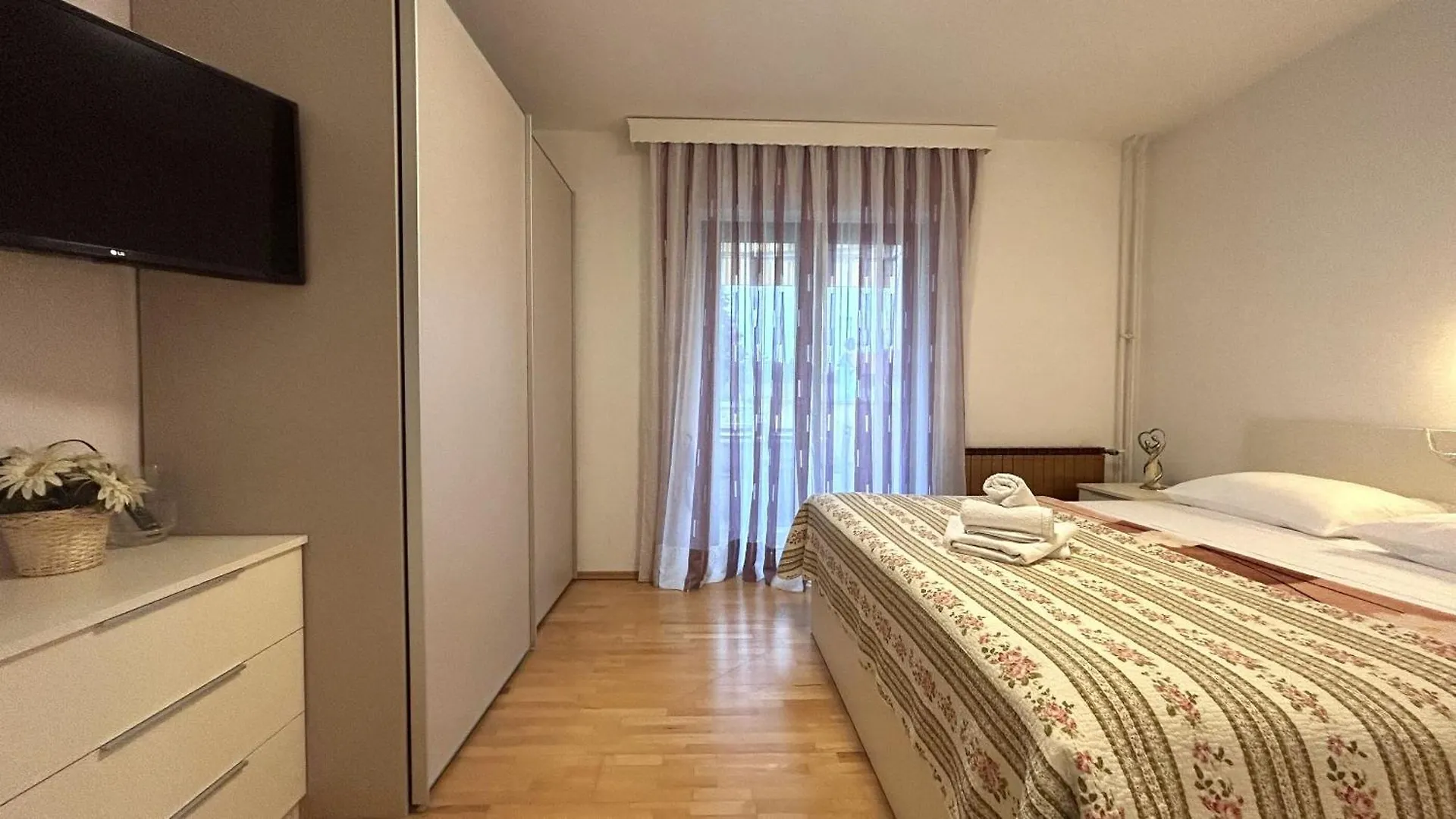 Apartments Marija Novigrad