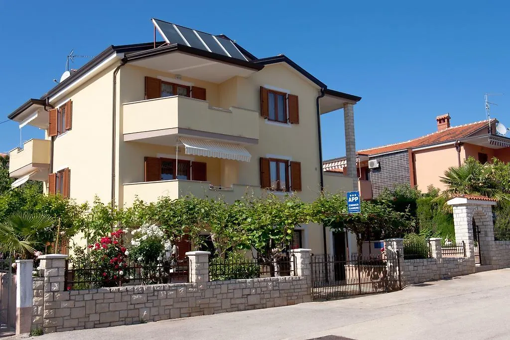 Apartments Marija Novigrad