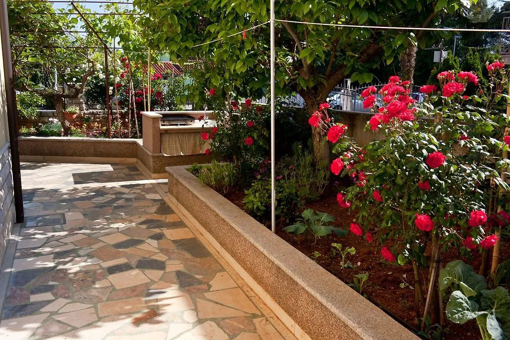 Apartments Marija Novigrad